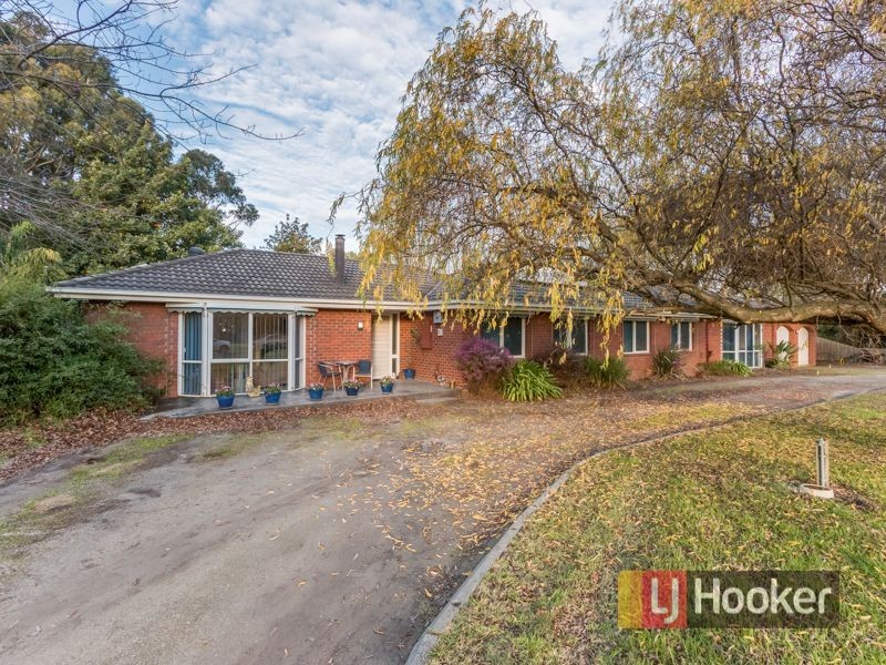 32 Collison Road, Cranbourne East VIC 3977