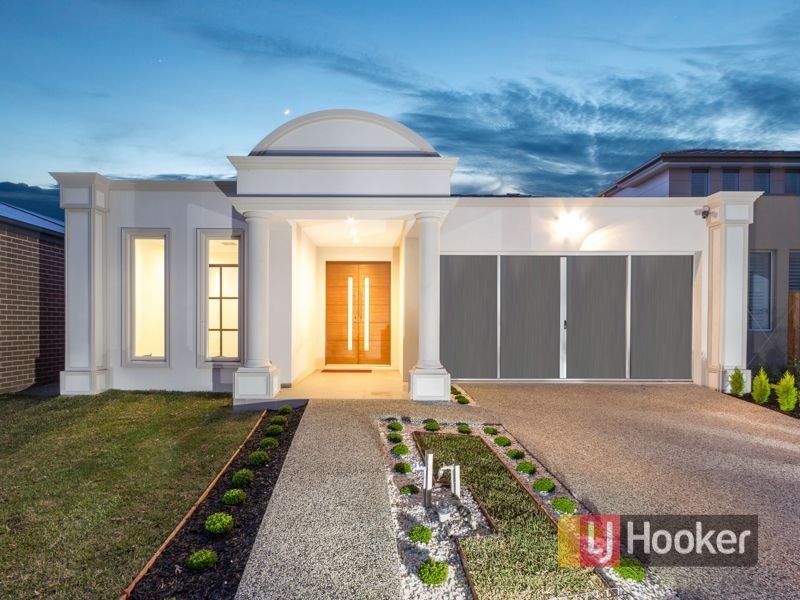 12 Bonnington Boulevard, Clyde North VIC 3978