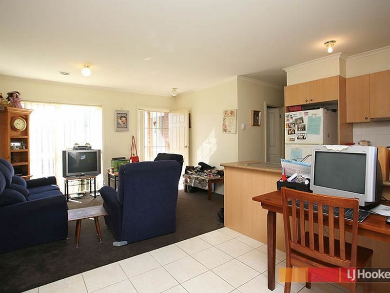 3/24 Grace Street, Cranbourne VIC 3977