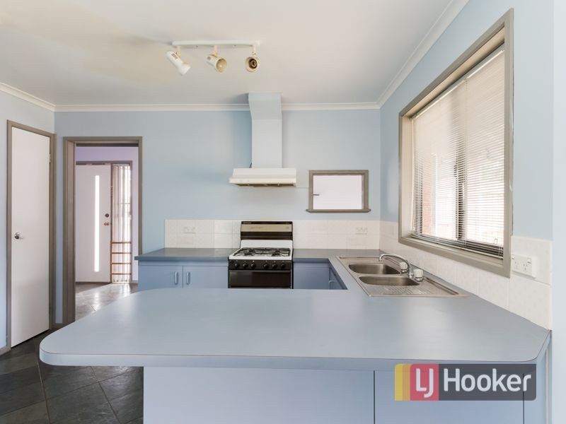 43 Maculata Drive, Cranbourne West VIC 3977