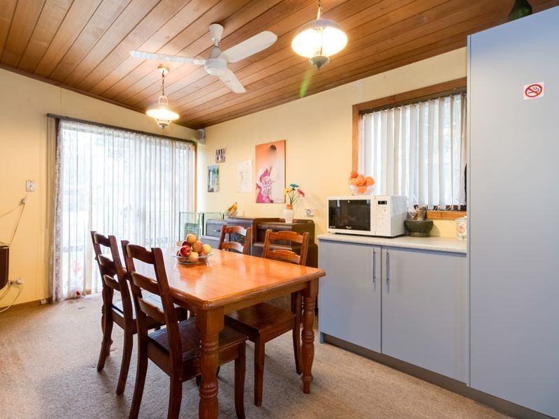 14 Graham Road, Knoxfield VIC 3180