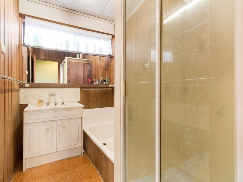 14 Graham Road, Knoxfield VIC 3180