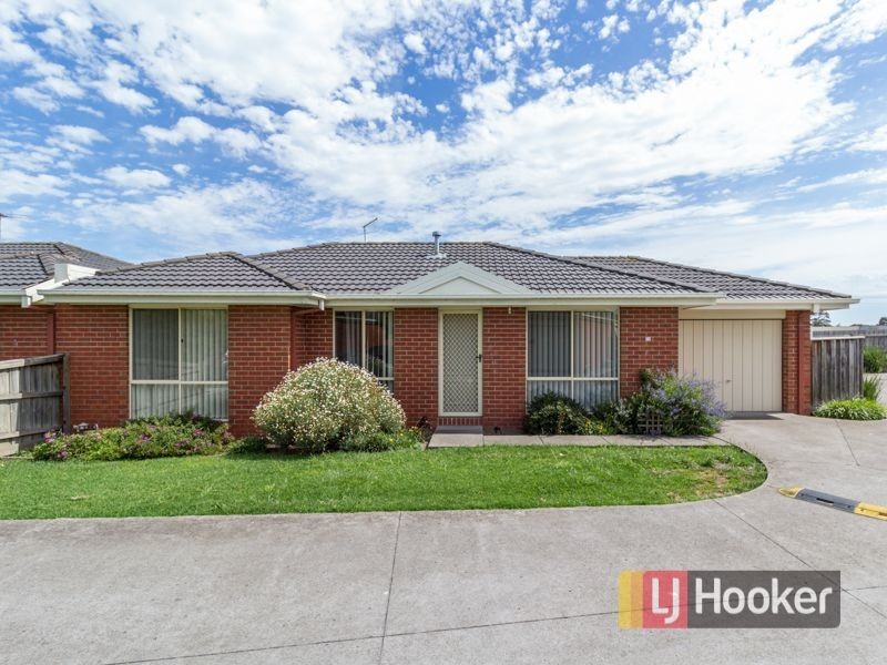 12/21 Merrijig Avenue, Cranbourne VIC 3977