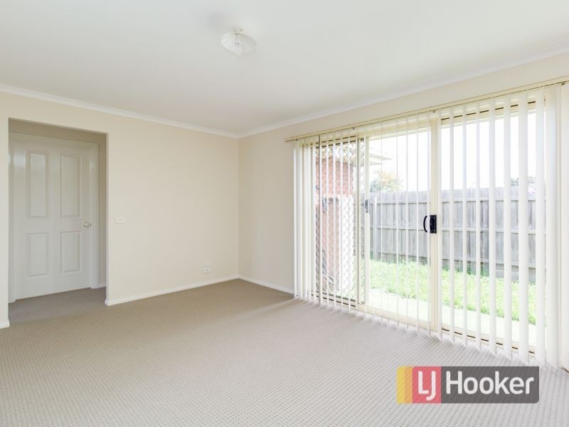 12/21 Merrijig Avenue, Cranbourne VIC 3977
