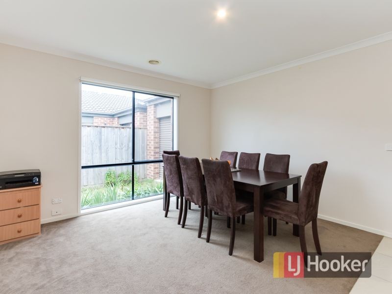 6 Boland Drive, Lyndhurst VIC 3975