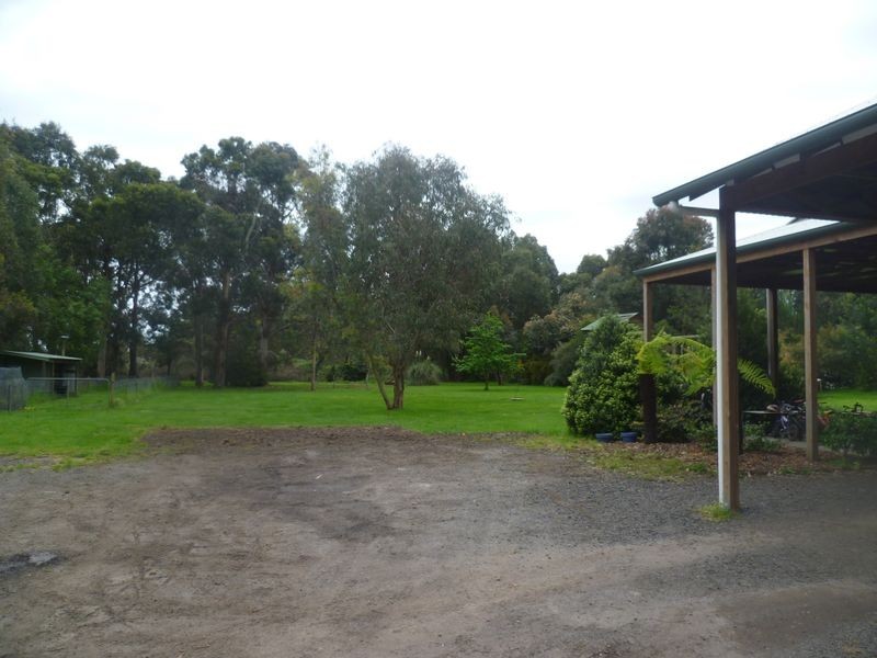 33 Collison Road, Cranbourne VIC 3977