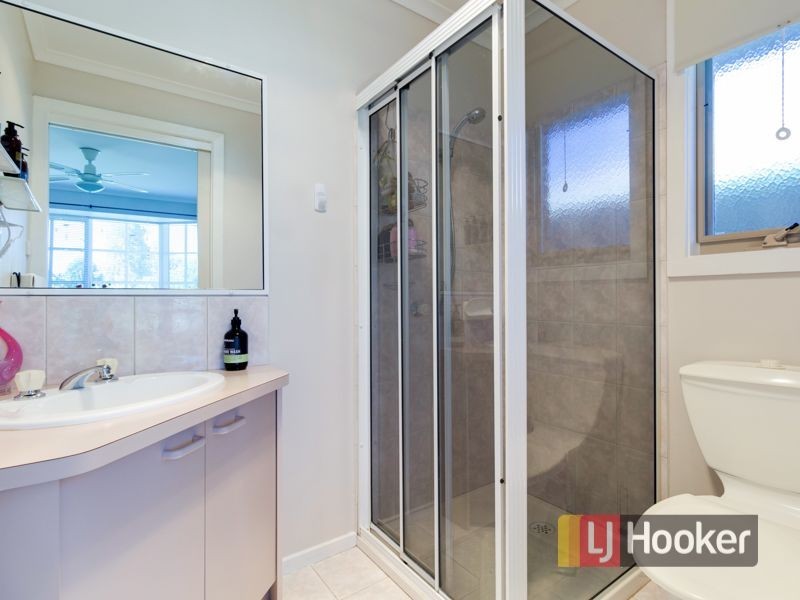 5 Marnie Drive, Cranbourne West VIC 3977