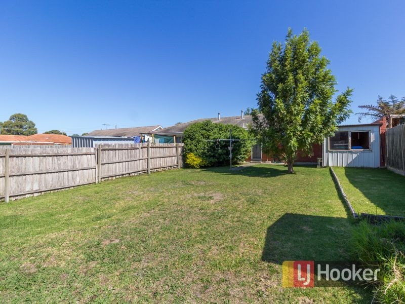 1/19 Cranbourne Drive, Cranbourne VIC 3977