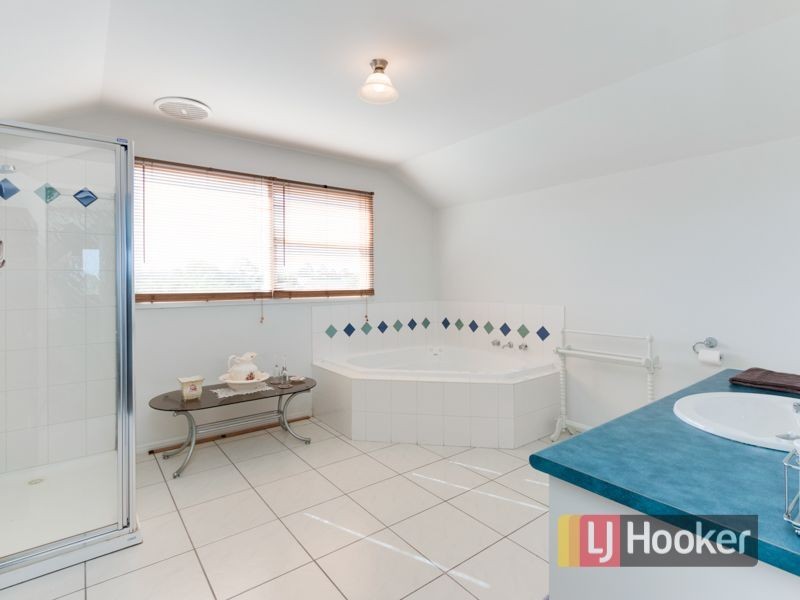 6 Stilt Close, Blind Bight VIC 3980