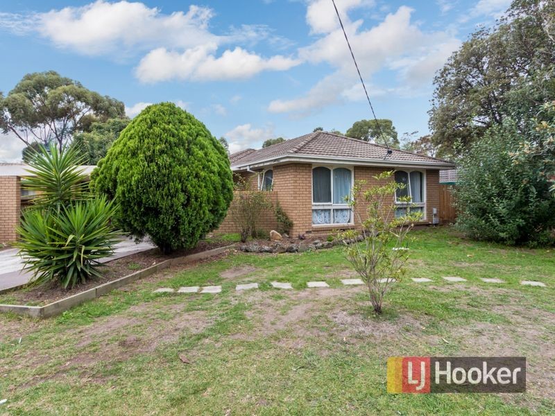 67 Wallace Road, Cranbourne VIC 3977