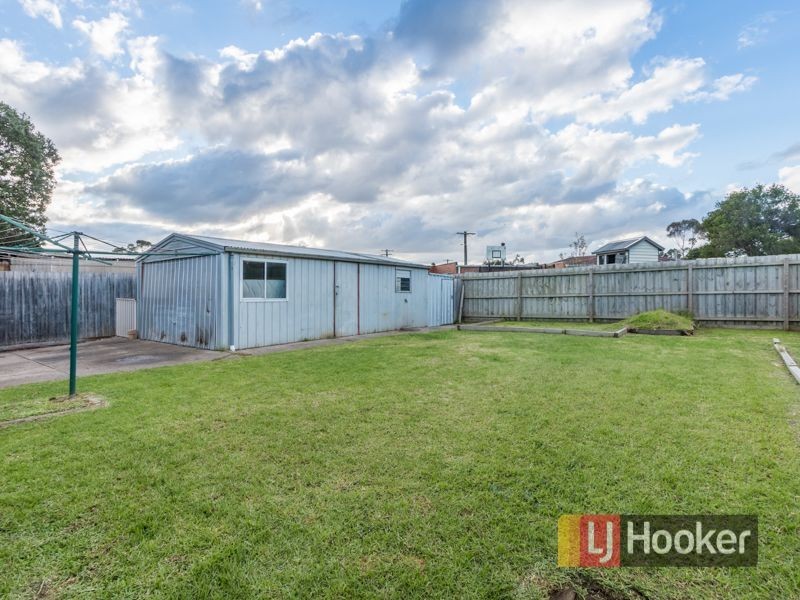 15 Roma Avenue, Cranbourne VIC 3977