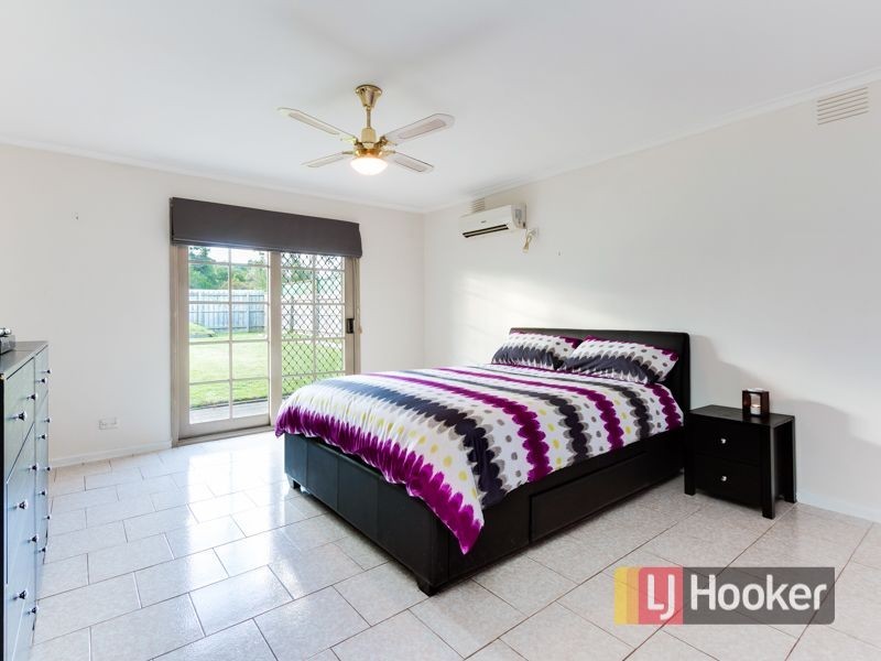 15 Roma Avenue, Cranbourne VIC 3977