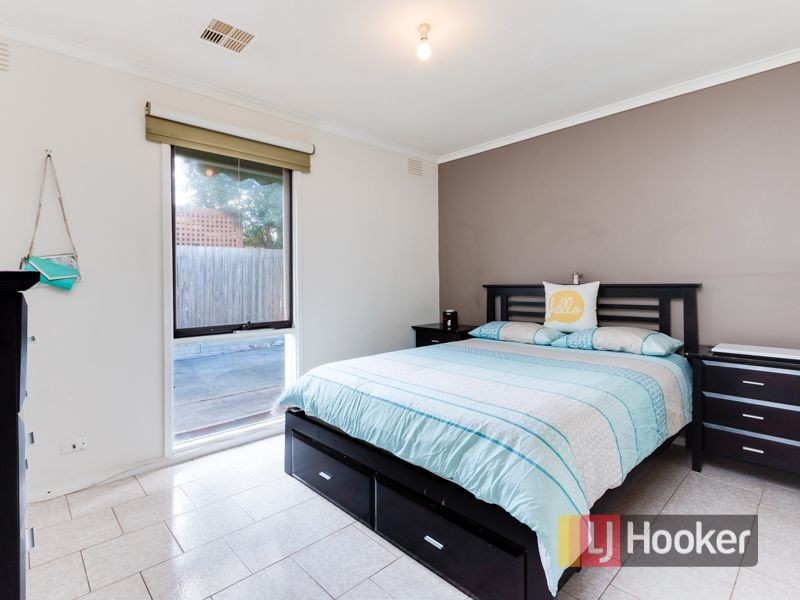 15 Roma Avenue, Cranbourne VIC 3977