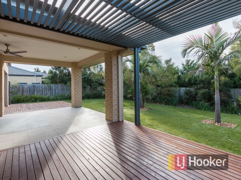 4 Sandarra Boulevard, Sandhurst VIC 3977