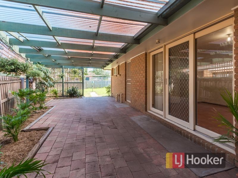 110 Courtenay Avenue, Cranbourne North VIC 3977