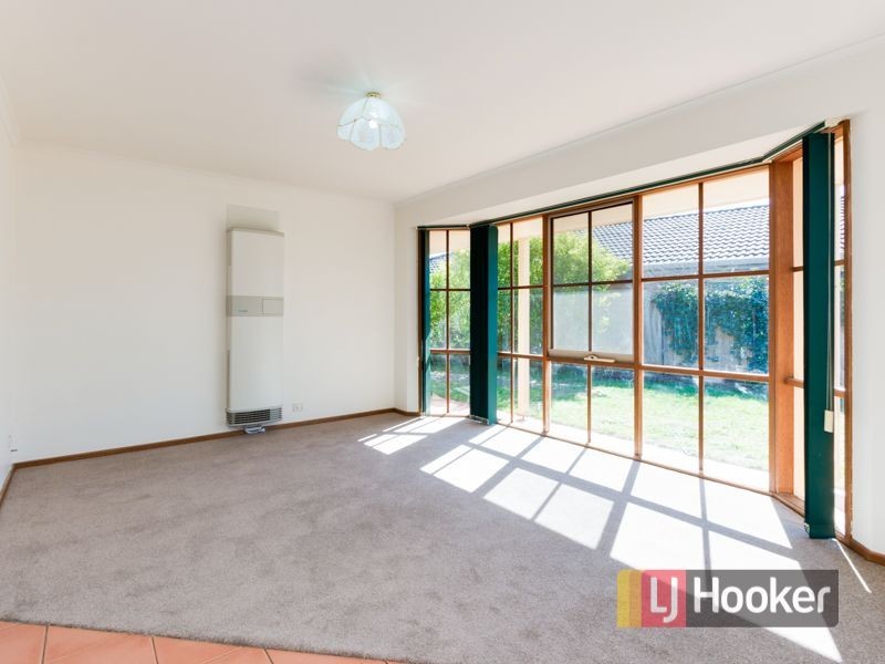 110 Courtenay Avenue, Cranbourne North VIC 3977