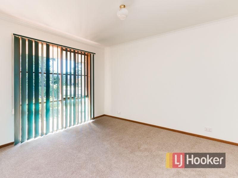 110 Courtenay Avenue, Cranbourne North VIC 3977