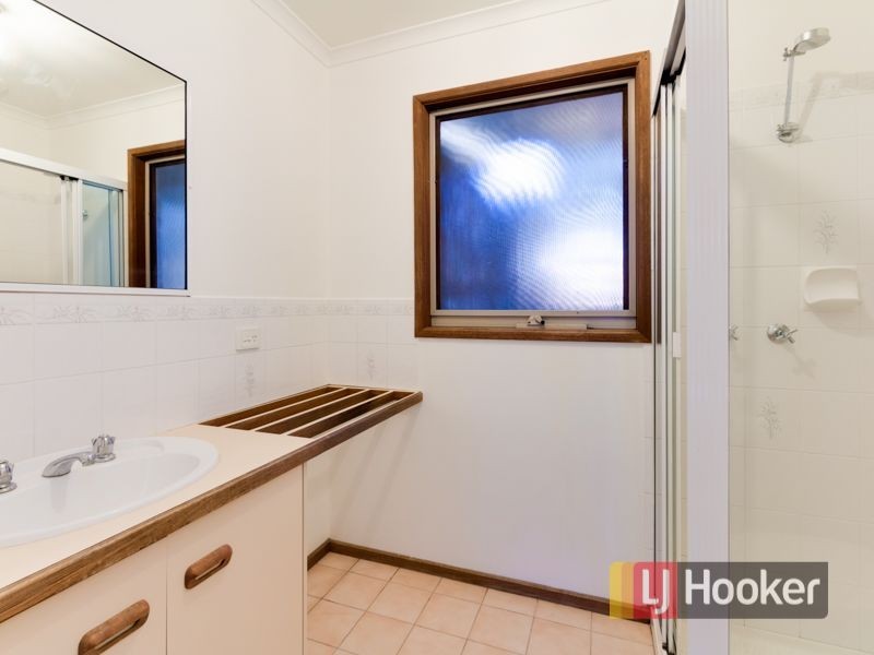 110 Courtenay Avenue, Cranbourne North VIC 3977