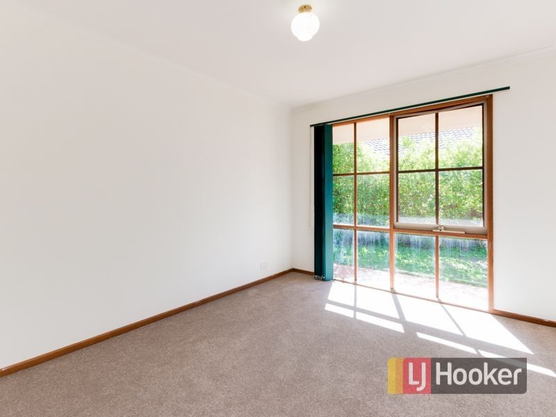 110 Courtenay Avenue, Cranbourne North VIC 3977