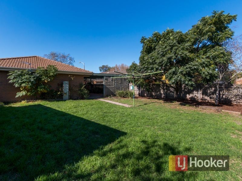 110 Courtenay Avenue, Cranbourne North VIC 3977