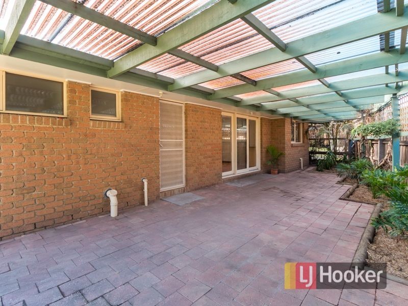 110 Courtenay Avenue, Cranbourne North VIC 3977