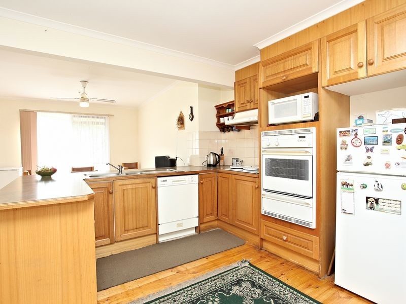 35 Bourke Road, Cranbourne VIC 3977