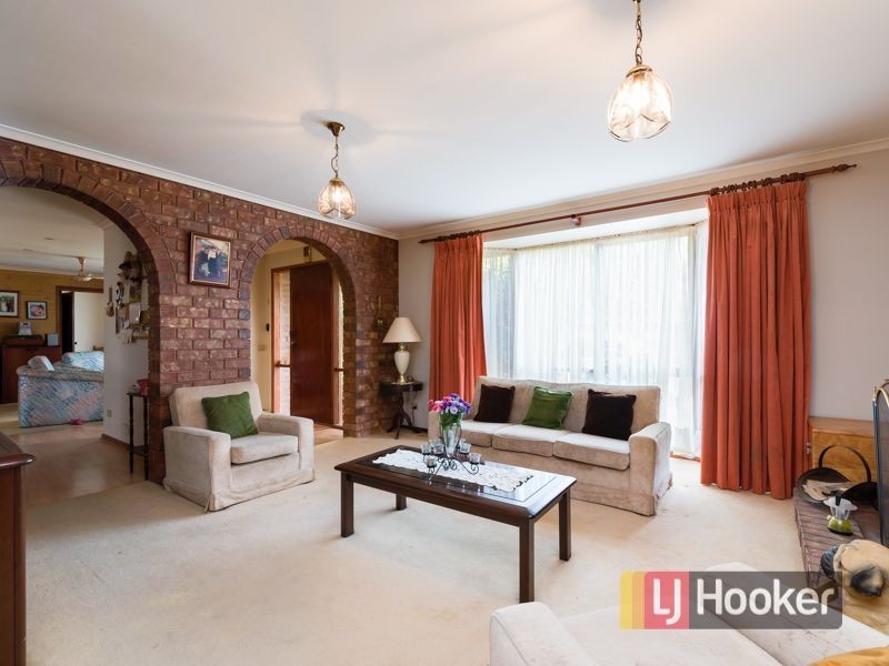 11 Curtis Court, Cranbourne VIC 3977