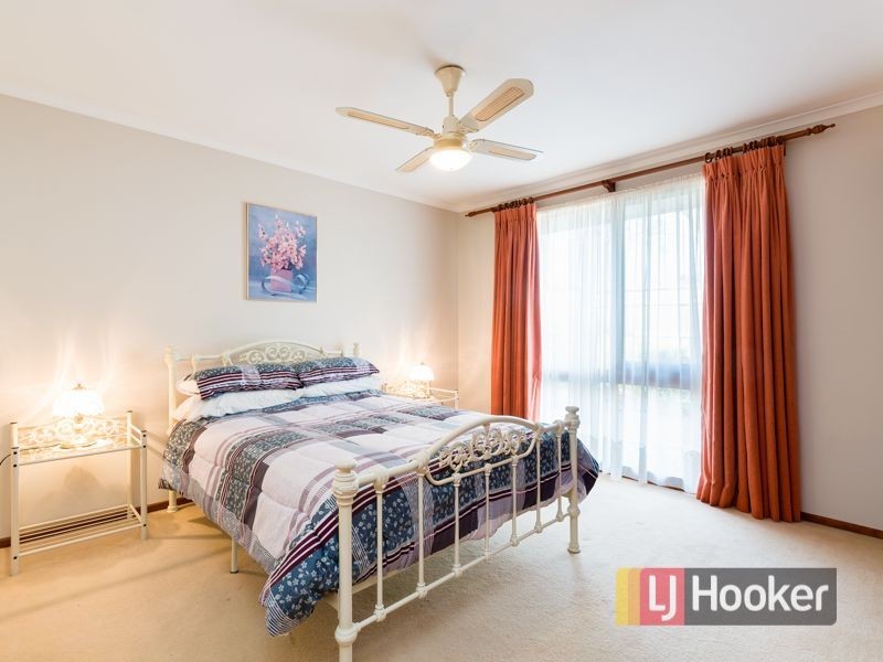 11 Curtis Court, Cranbourne VIC 3977