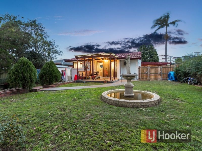 38 Green Valley Crescent, Hampton Park VIC 3976