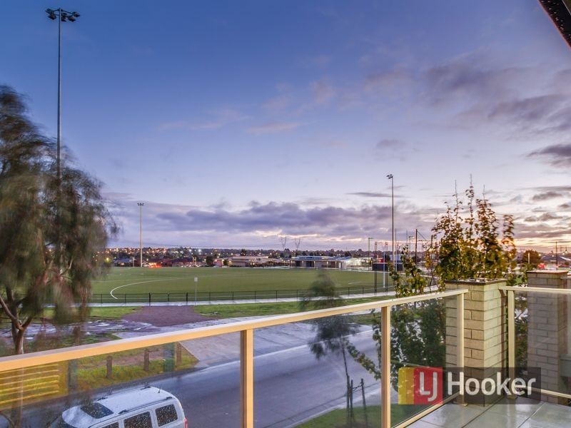 52 Aleppo Place, Cranbourne VIC 3977