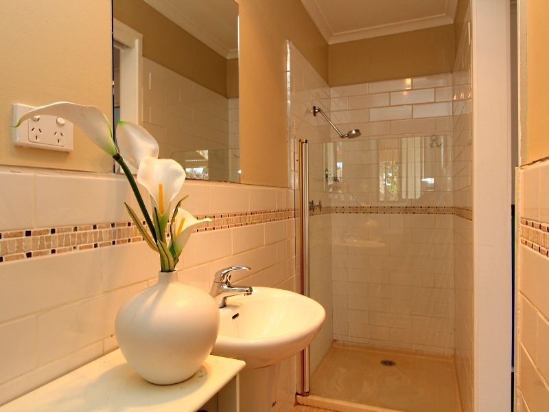 24 Evelyne Avenue, Cranbourne VIC 3977