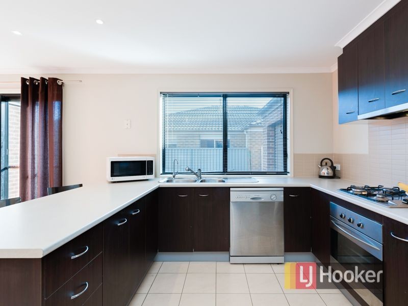 2 Saltram Court, Cranbourne East VIC 3977