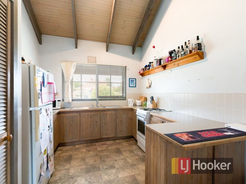 1 Lawless Drive, Cranbourne North VIC 3977