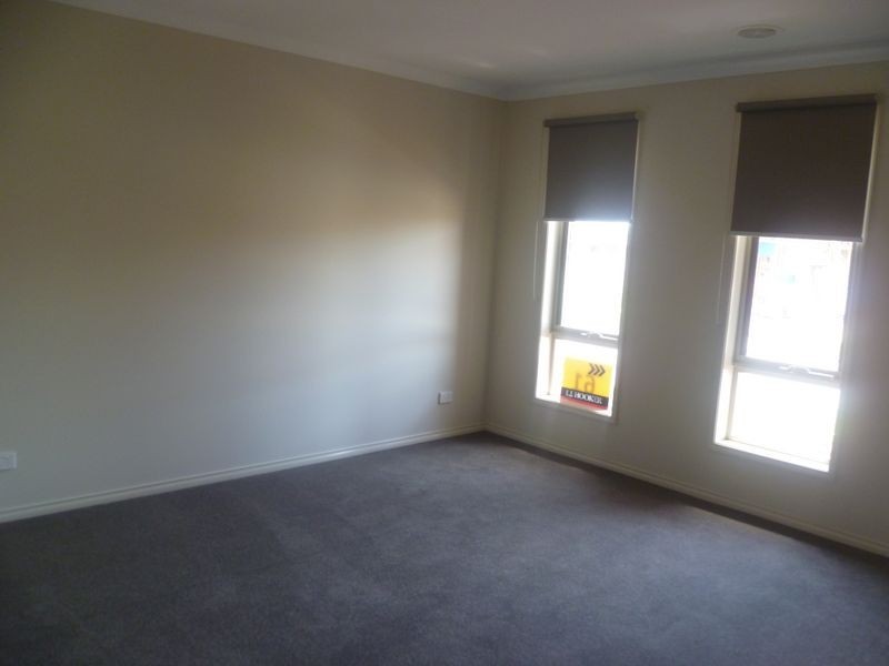 61 John Russell Road, Cranbourne VIC 3977