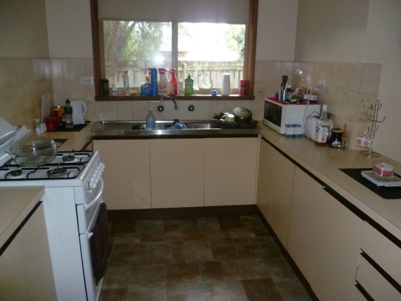 2/27 Virginia Street, Cranbourne VIC 3977