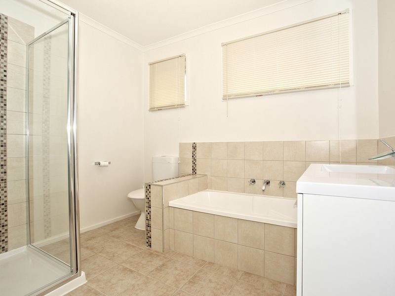 1/23 Clarendon Street, Cranbourne VIC 3977