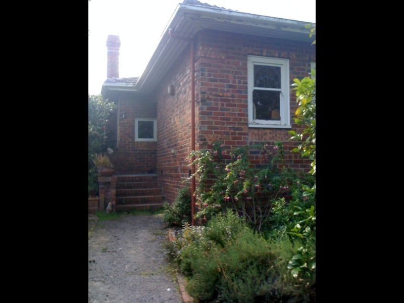 32 Essex Street, Glen Iris VIC 3146