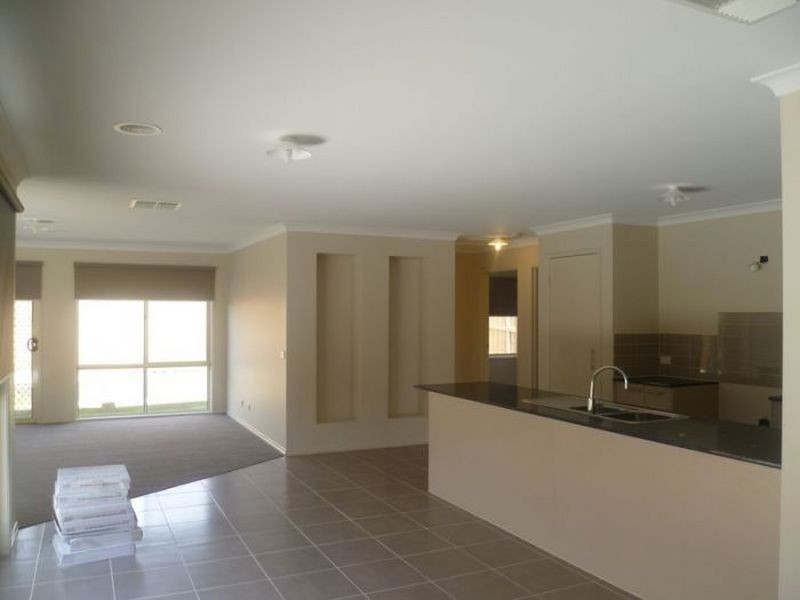 59 John Russell Road, Cranbourne VIC 3977