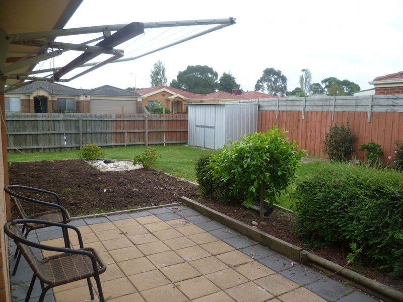 11 Mariner Close, Cranbourne VIC 3977