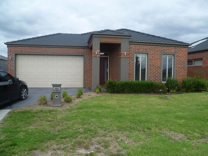 2 Speranza Place, Lynbrook VIC 3975