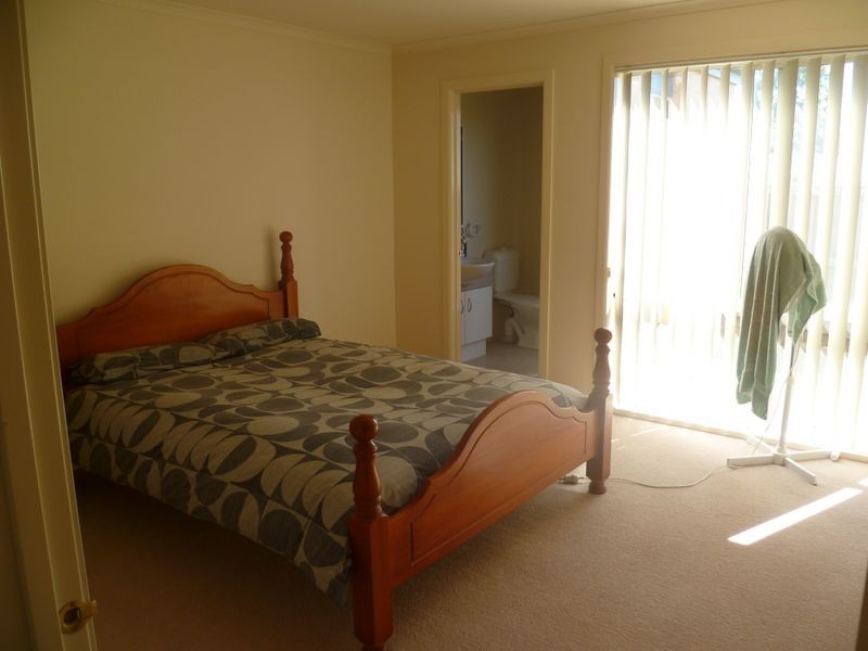 5B Faith Court, Cranbourne VIC 3977