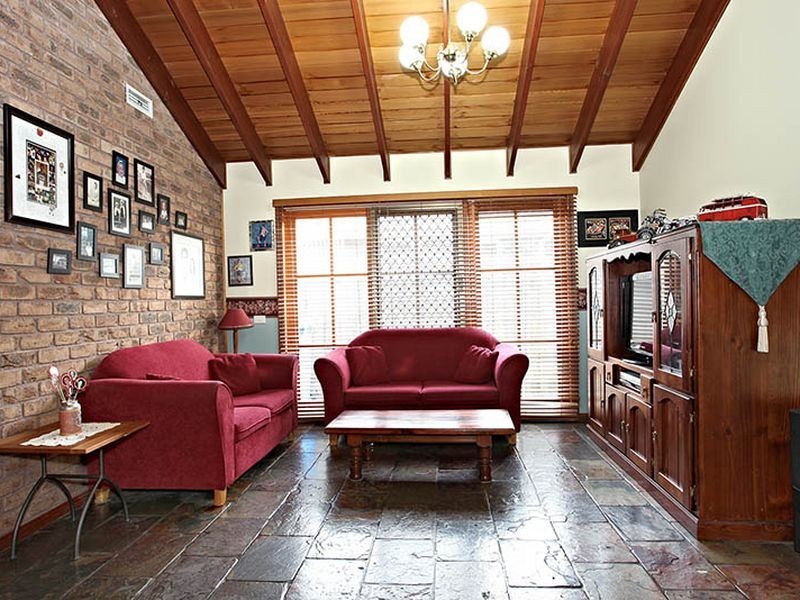 64 Lawless Drive, Cranbourne VIC 3977