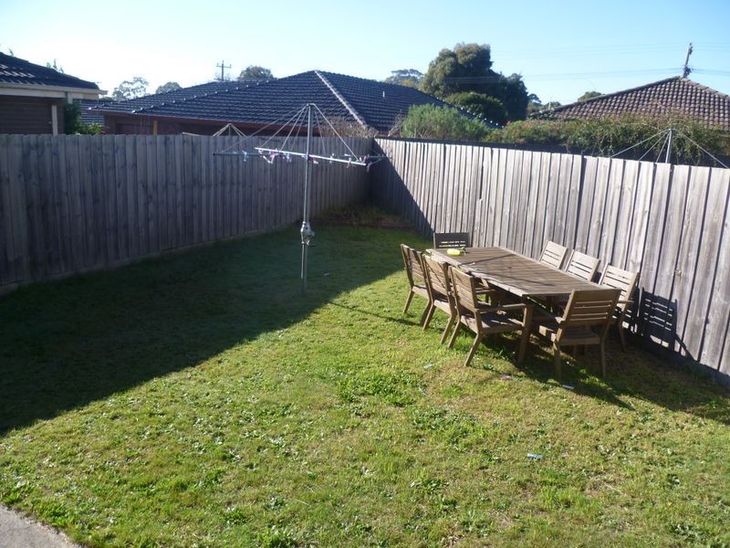 1/7 Banks Road, Cranbourne VIC 3977