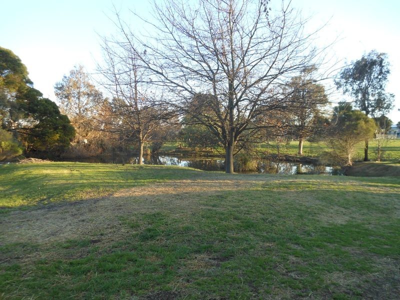 195 Pearcedale Road, Cranbourne South VIC 3977