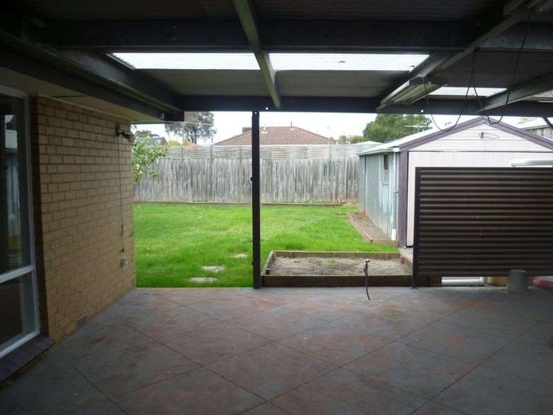 6 Ardmore Street, Cranbourne VIC 3977