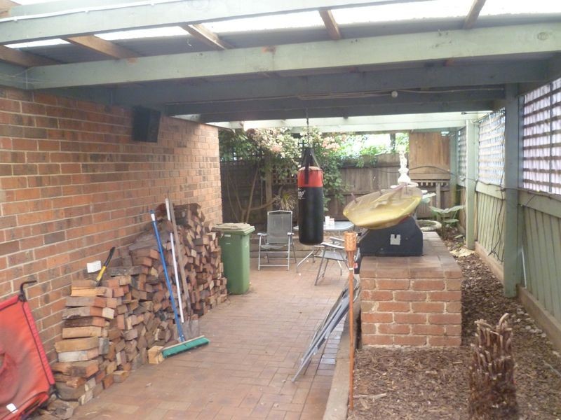 151 Lawless Drive, Cranbourne North VIC 3977