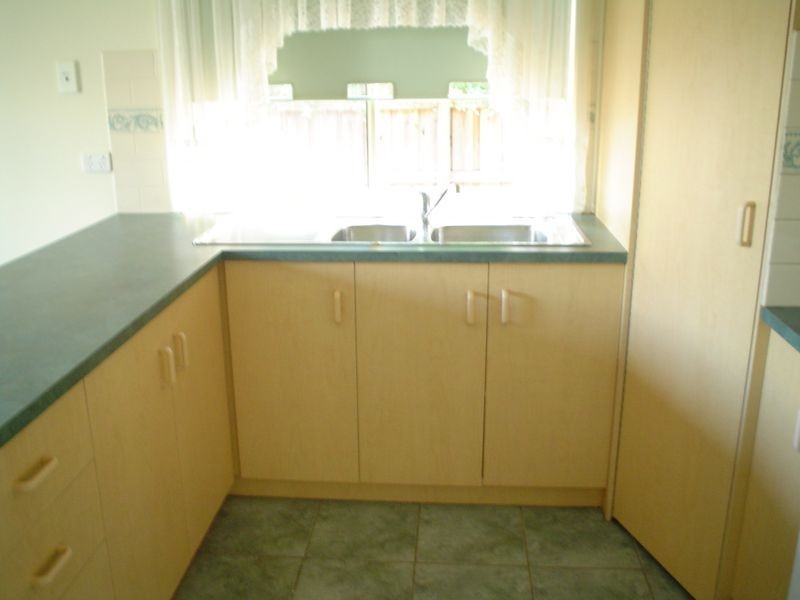 11 Dunmore Court, Cranbourne VIC 3977