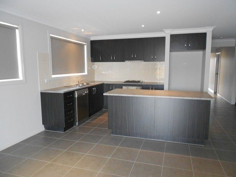 9 Wesson Way, Cranbourne VIC 3977