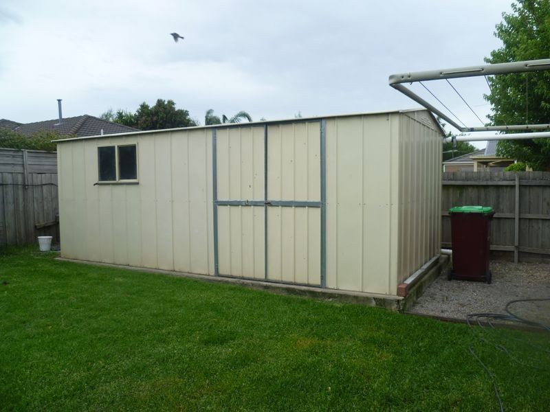 59 Hamilton Drive, Cranbourne VIC 3977