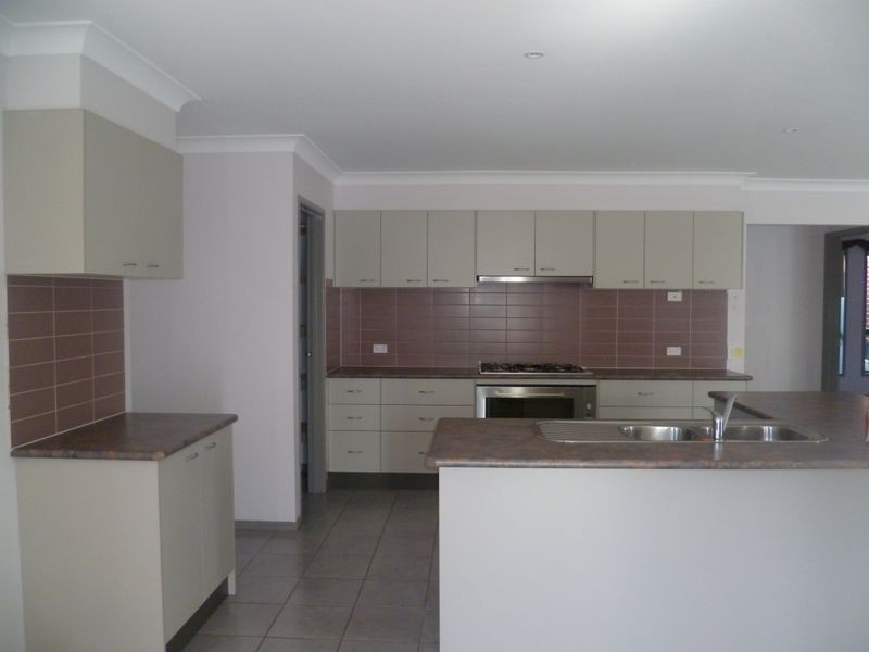 59 Boronia Avenue, Cranbourne VIC 3977